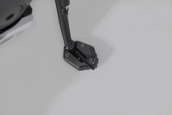 MT 09 (2021 - 2022) sidestand foot extension | SW-MOTECH