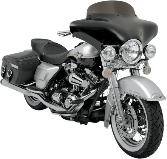 XV 1700 AT ROAD STAR SILVERADO (2004 - 2013) standard black batwing fairing windshield - 5" | MEMPHIS SHADES HD