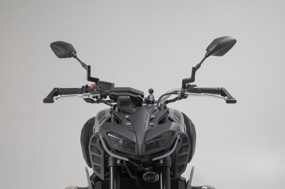 FZ 09 (2017 - 2022) lever guards | SW-MOTECH