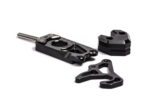 YZF R6 (1999 - 2019) chain adjuster in black for yamaha | GILLES TOOLING