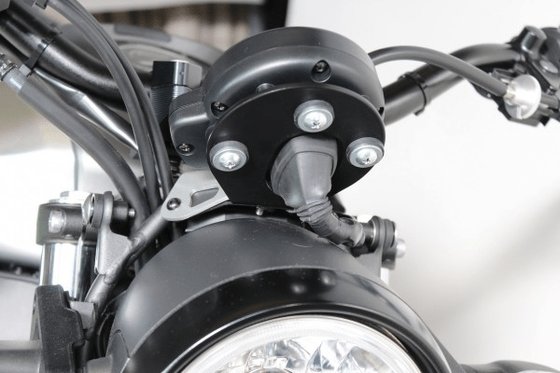 XSR 700 (2016 - 2022) handlebar riser and control set | GILLES TOOLING