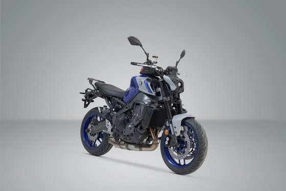 FZ 09 (2021 - 2022) slc laikiklis dešinėje juodos spalvos | SW-MOTECH