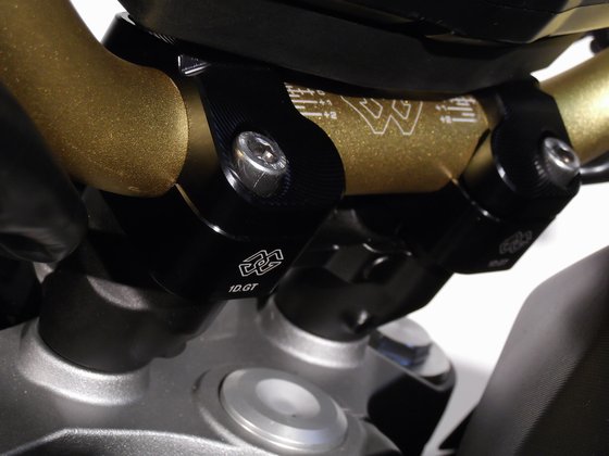 FZ1 S FAZER (2001 - 2015) handlebar risers | GILLES TOOLING