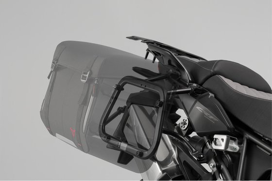 FZ 09 (2014 - 2018) sysbag with adapter plate | SW-MOTECH