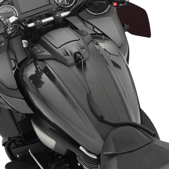 XV 1900 STAR ELUDER (2018 - 2018) tuxedo tie venture gas tank cover | HOPNEL